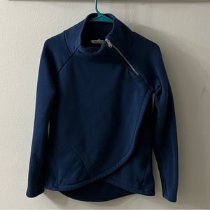 Athleta Cozy Karma Asymm pullover XSMALL